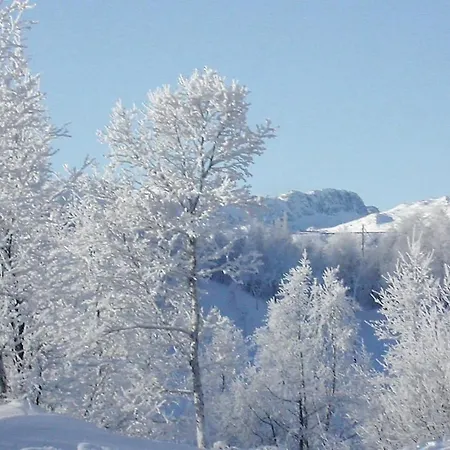 Holiday home Holiday Hovet Gurostolen Nr. Iii Skoro